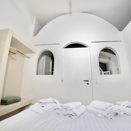 Dawn Suites Santorini Vourvoulos Room photo