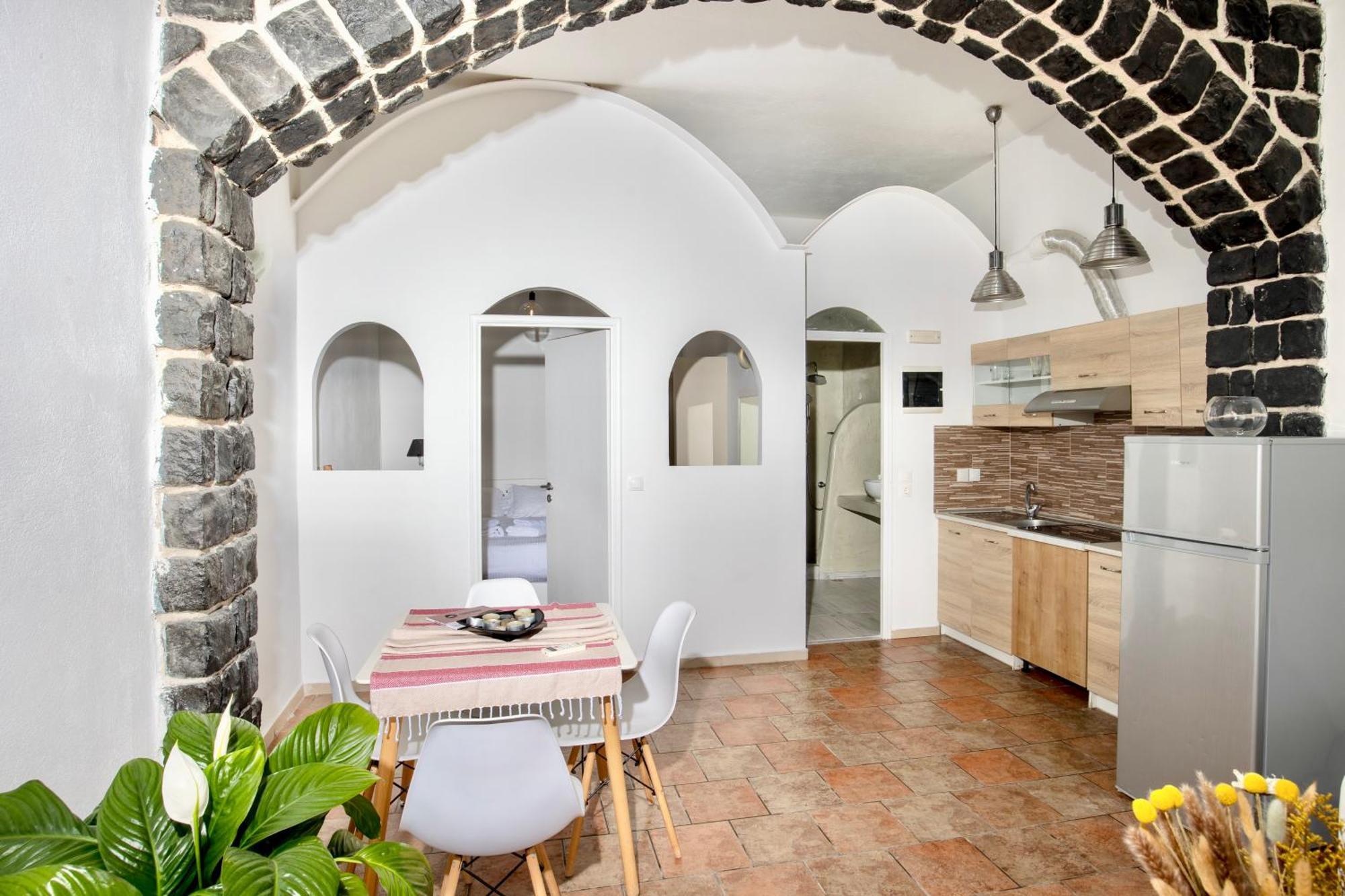 Dawn Suites Santorini Vourvoulos Room photo