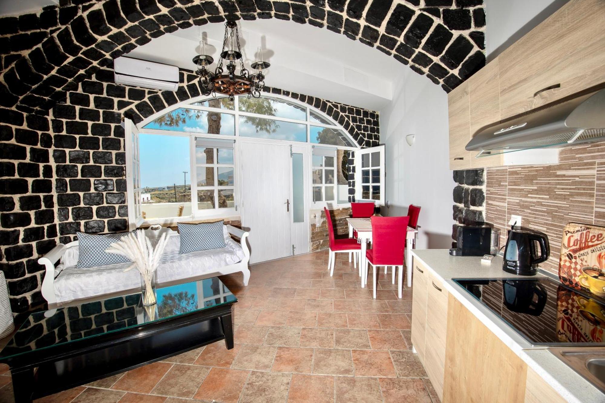 Dawn Suites Santorini Vourvoulos Room photo